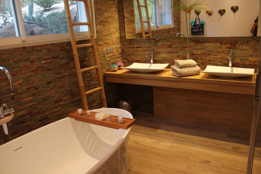 B&B Les Voiles De Valescure Chambres D'Hotes Et Son Espace Bien Etre Saint-Raphael  Luaran gambar
